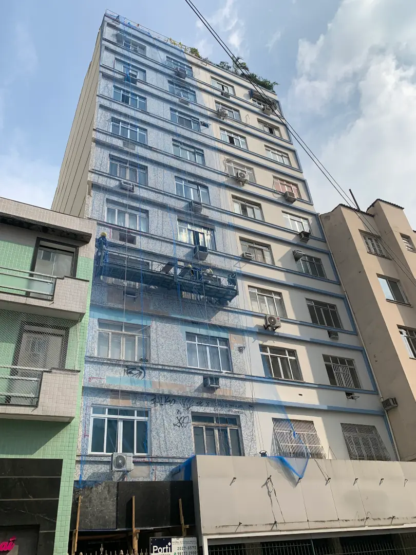 Edifício Serro Azul