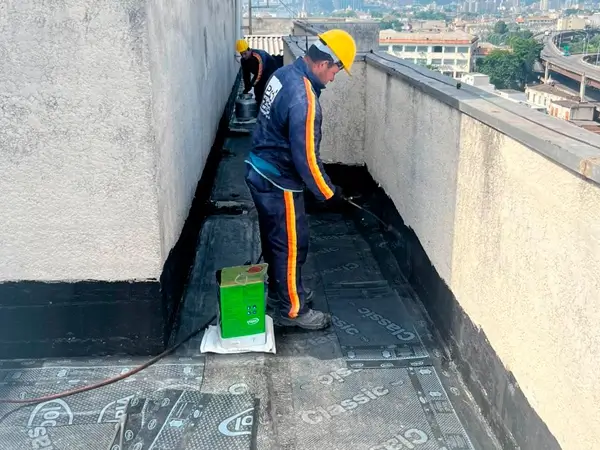 Impermeabilização de Lajes no Rio de Janeiro – Erros Comuns e Como Evitá-los